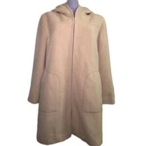 Women’s Wool Coat  lined inside w/hood. Beige Jones New York Sz 16 Dry cleaning